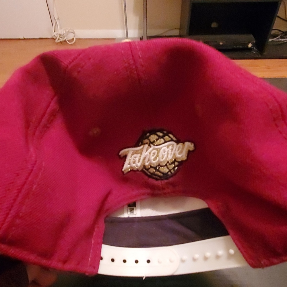 Takeover Snapback - Picture 3 of 4
